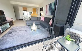 Harbour Escape Apartments Docklands